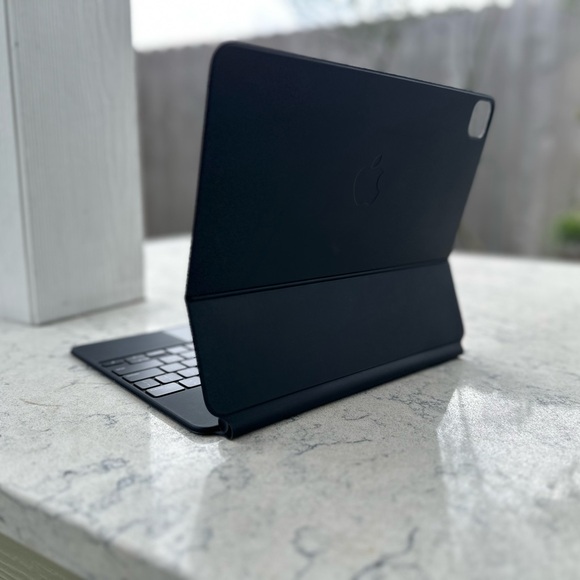 Apple Magic Keyboard, Apple Smart Folio AND ZUGU Case (pencil not included) - Picture 4 of 7